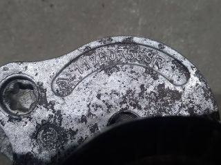 bontott RENAULT MASTER Szíjfeszítő Görgő